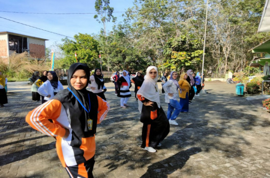 Kegiatan Rutin Senam Prolanis di UPT Puskesmas Sawah